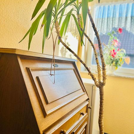Tm Hotel Есен Екстериор снимка